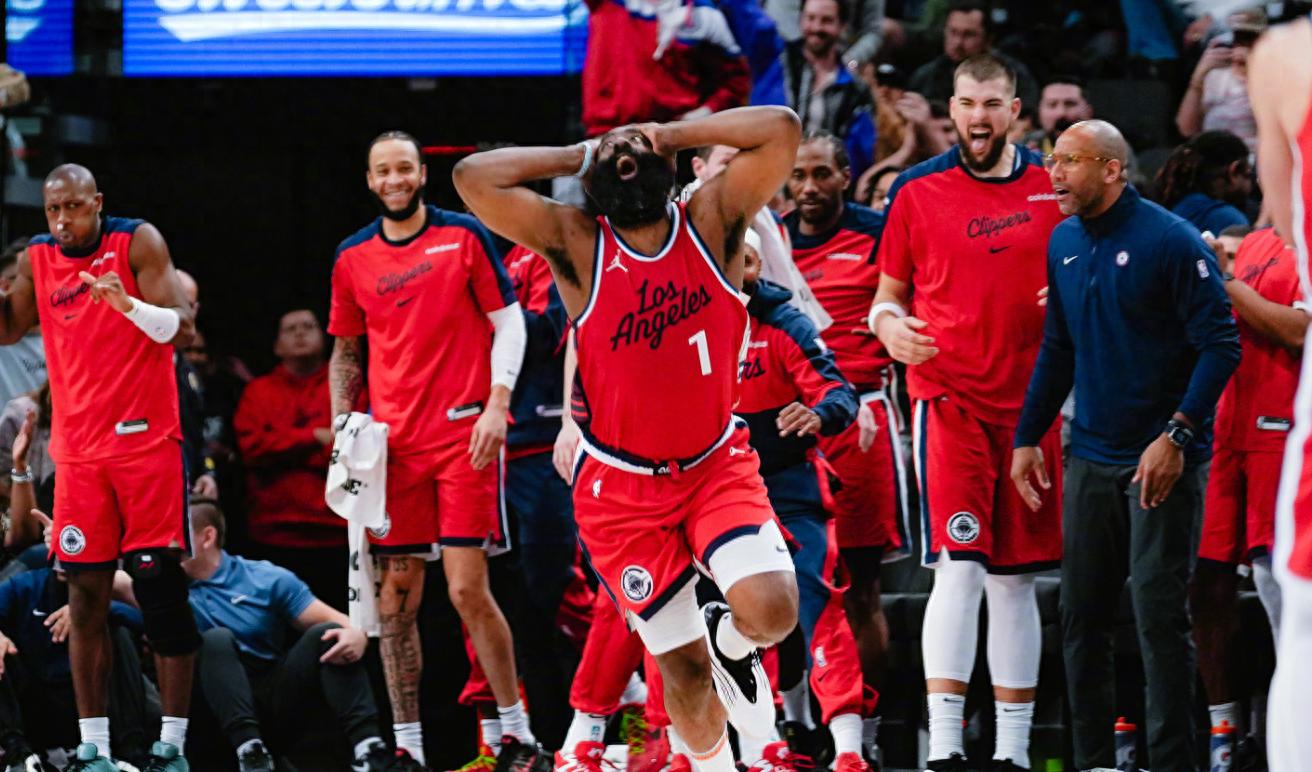 包含火箭客场胜马刺,戈登因伤无缘出场,哈登挺身而出的词条 包含火箭客场胜马刺,戈登因伤无缘出场,哈登挺身而出的词条