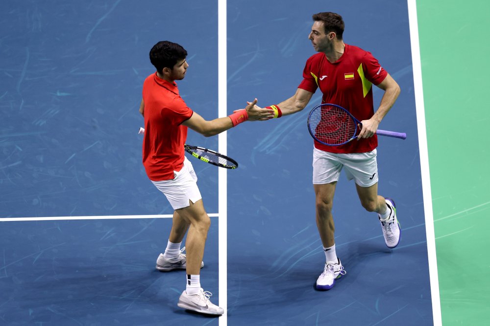 戴维斯杯横扫年终总决赛,纳达尔统治全场 戴维斯杯横扫年终总决赛,纳达尔统治全场