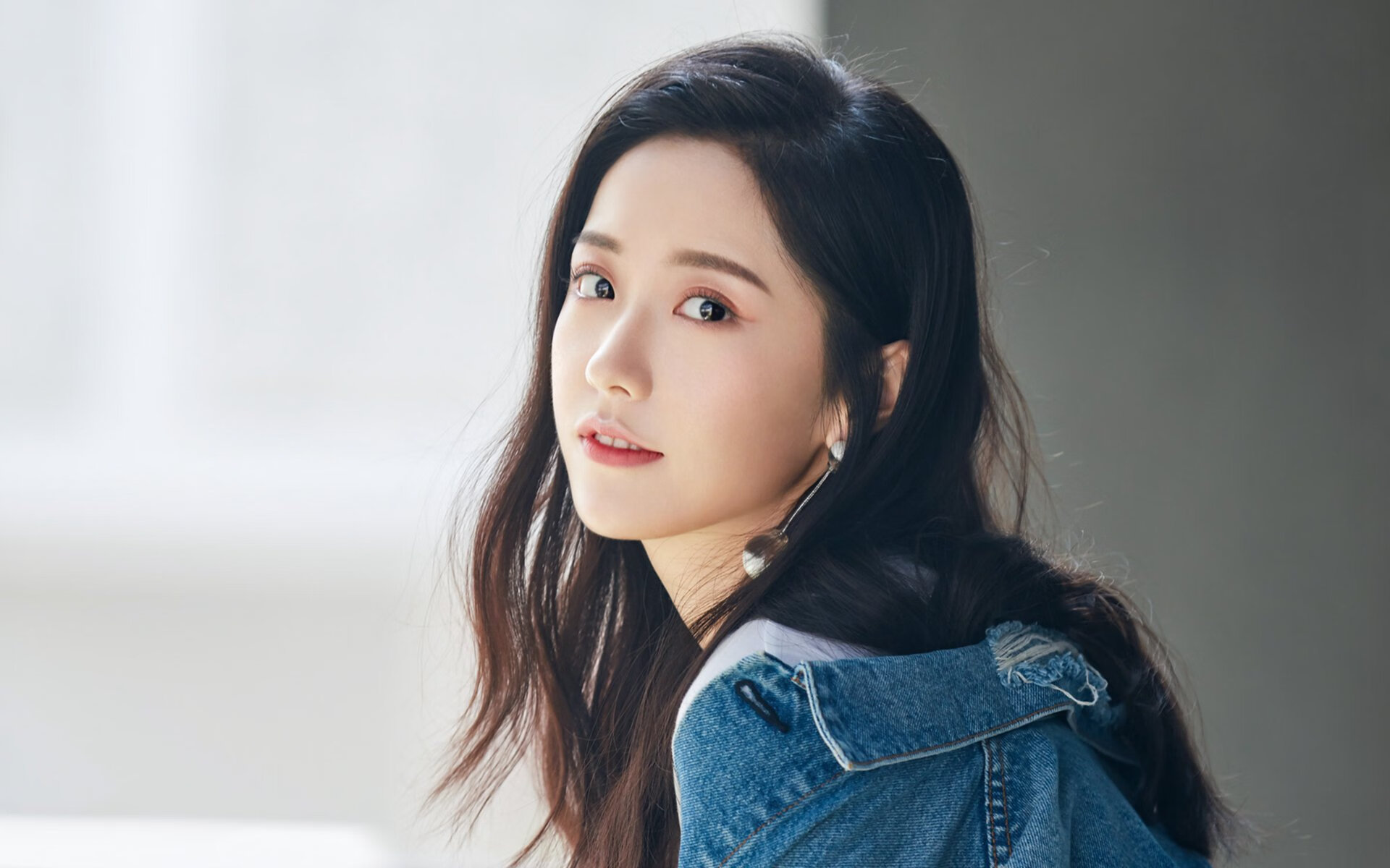 约基奇式统治力！吉林队稳如泰山击退上海队