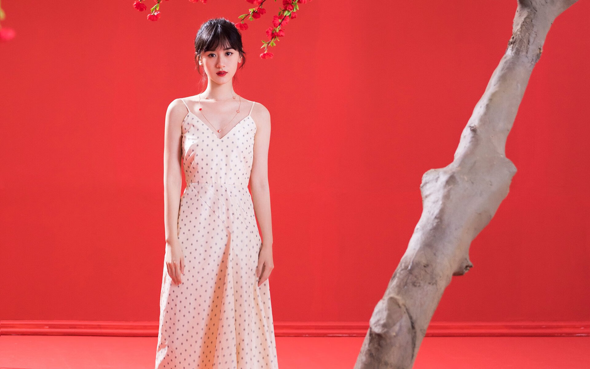 欧战双星闪耀，尼斯力克尤文，巴斯托尼欧冠半决赛主宰赛场